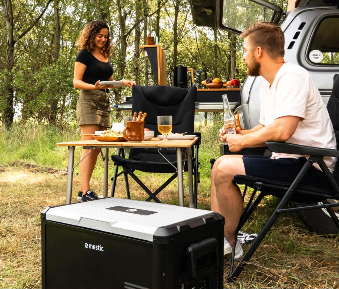 Barbecue et apéro en camping-car : nos produits phares pour des moments conviviaux