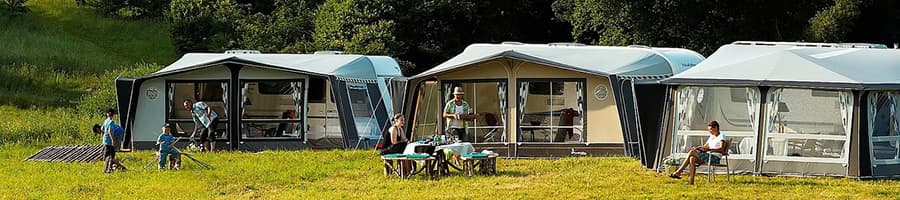 Camping entre amis. Liberté-en-camping-car. Camping-Car Plus Le Blog