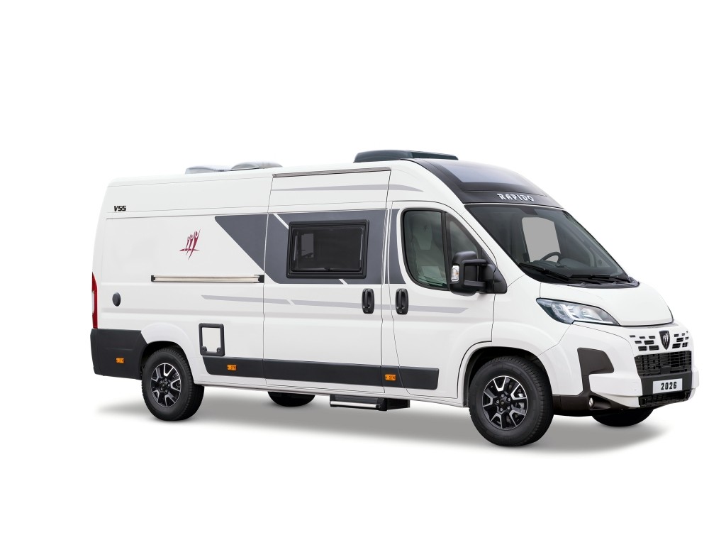 Camping-car Rapido présenté chez un concessionnaire Rapido