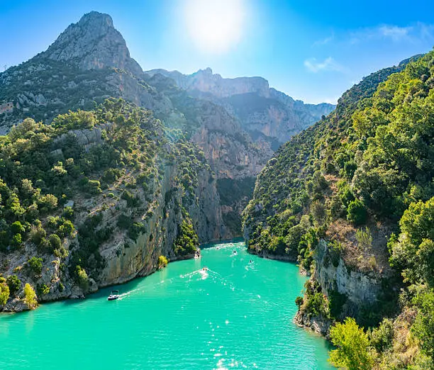 Les Gorges du Verdon et leurs paysages spectaculaires